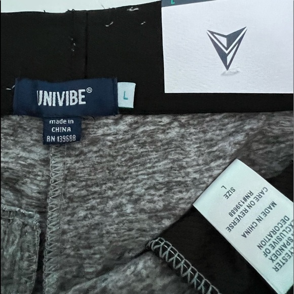 Univibe boys shorts, size L, new with tags - Picture 10 of 11